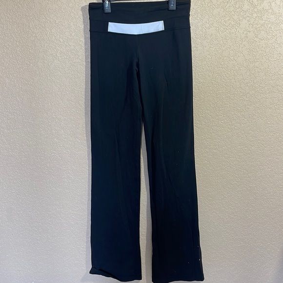 Lululemon groove pant size 4 - Picture 1 of 5